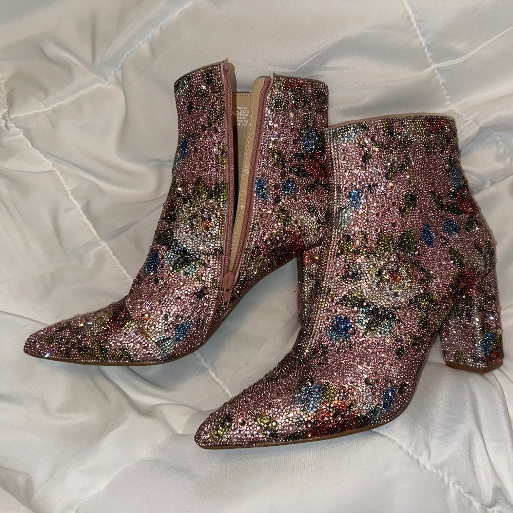 Betsey Johnson Cady pink rhinestone floral booties
